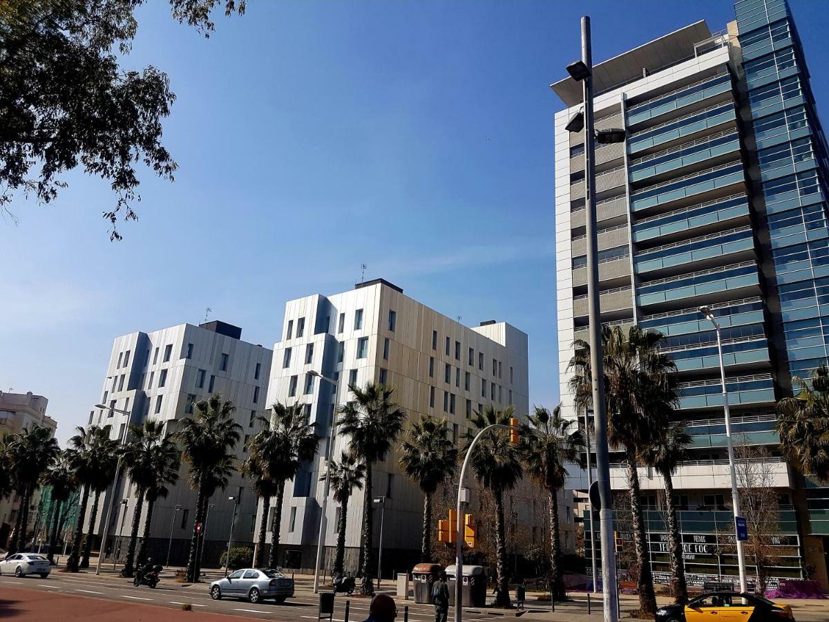 Rambla Poblenou&Mar Bella Beach Барселона Екстериор снимка