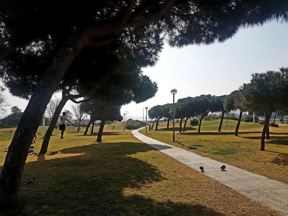 Rambla Poblenou&Mar Bella Beach Барселона Екстериор снимка
